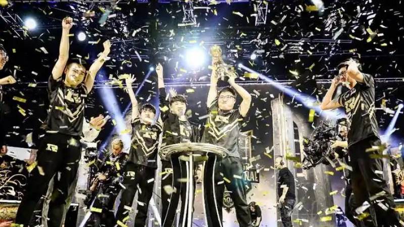 DOTA2国际邀请赛赛程怎么查?从赛制结构到观赛节奏的完整梳理